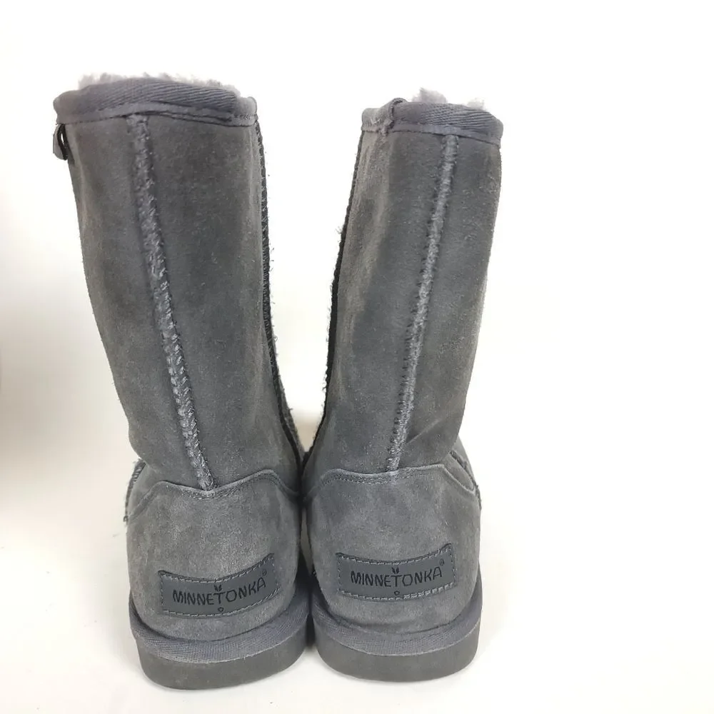 Minnetonka Women’s Olympia Boots Gray Suede Sheepskin Wool Lined Winter Size 7